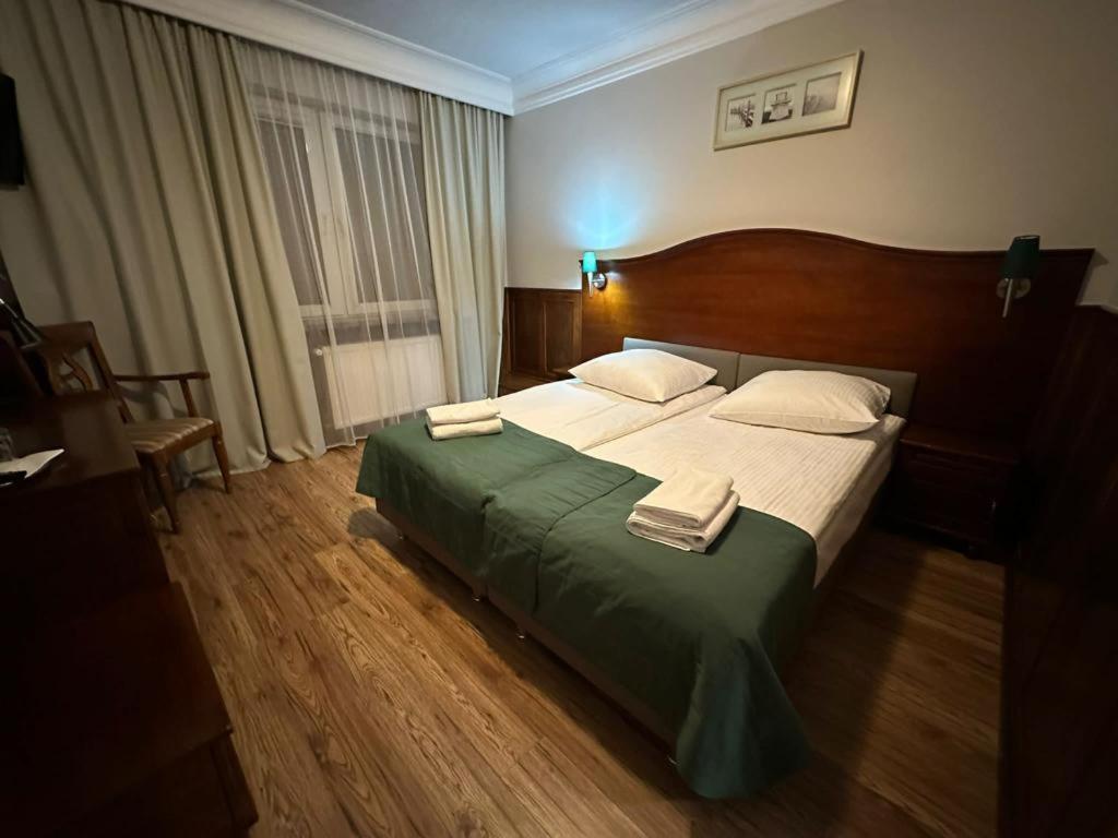 Hotel Kresowianka Konin  Eksteriør billede