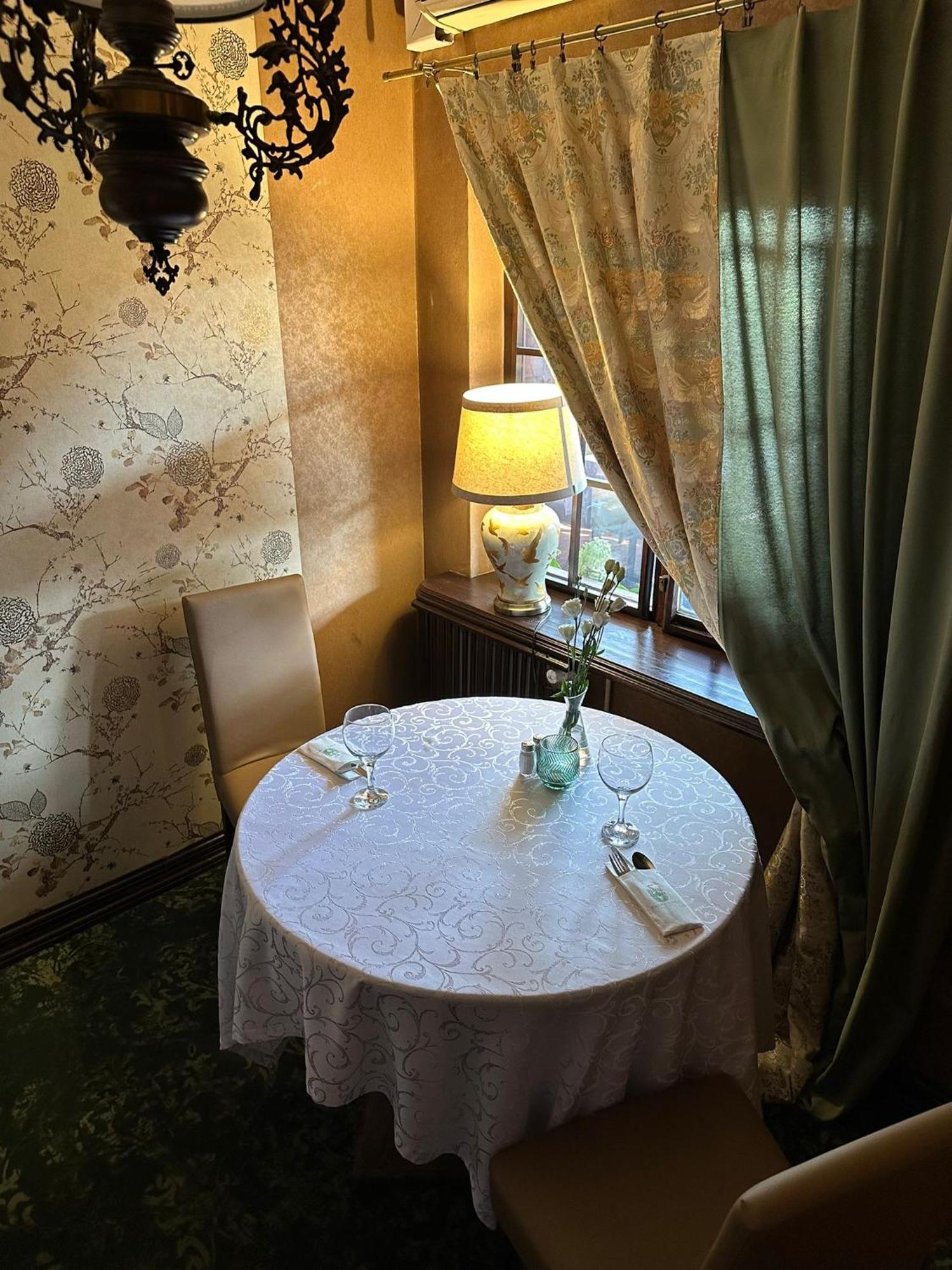 Hotel Kresowianka Konin  Eksteriør billede